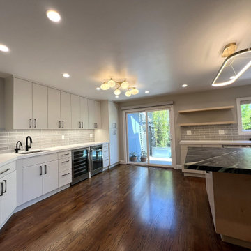Lassen Contemporary Kitchen