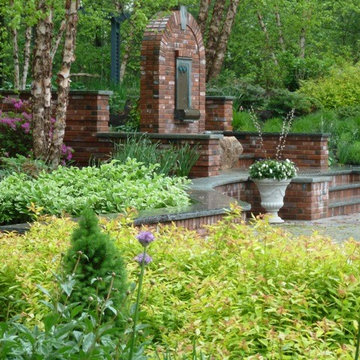 Country Estate Friendly to Birds and Turkeys