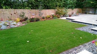 iGarden complements traditional and modern contemporary gardens and landscapes