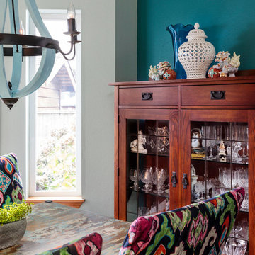A Little Aloha: Dining Room