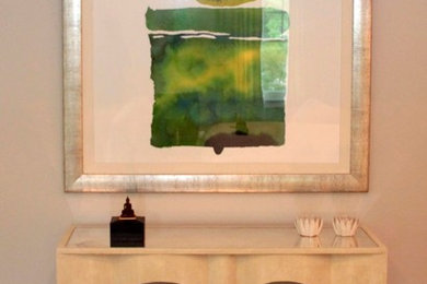 Example of an eclectic home design design in New York