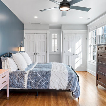 Two Story Alexandria Kitchen Provides Space and Coziness