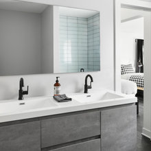 vanity light