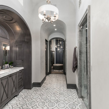 Primary Suite Bathroom