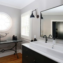 Master bath Industrial French