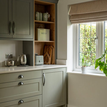 Green Shaker Kitchen in Princes Risborough