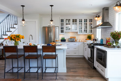 Cottage kitchen photo in New York