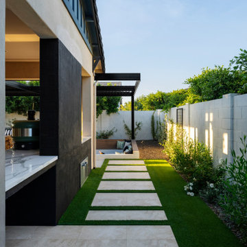 Contemporary Meets Intimate Outdoor Entertaining In Gilbert