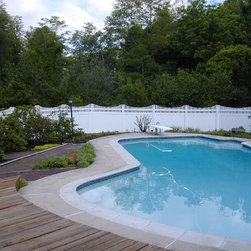 vinyl privacy with decorative topper - Home Fencing And Gates