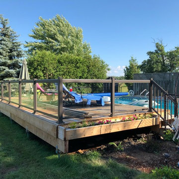 Aluminum and Glass Deck Railings - 129