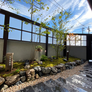 荒れたお庭を大改造。手入れが楽な和モダンの庭にリフォーム。 新発田市S様邸