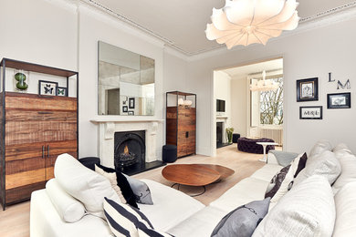 Photo of a contemporary living room in London.