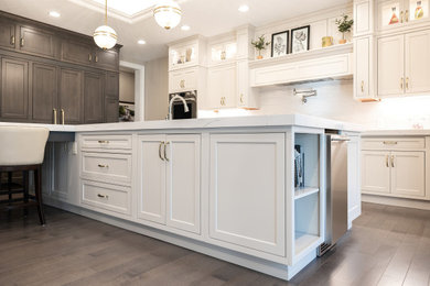 Kitchen photo in Indianapolis