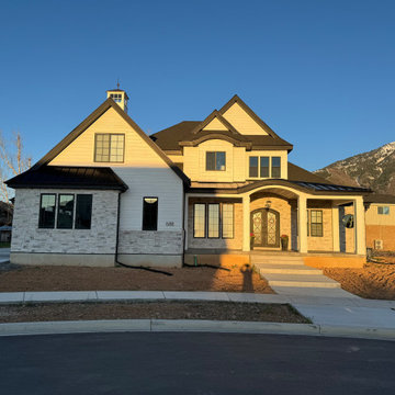 Custom Homes with Beautiful Exteriors