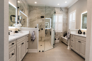 Example of a minimalist bathroom design in Tampa