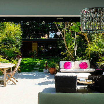 Buddha Lounge Garden Room