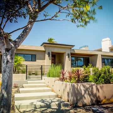Inviting Landscape - La Jolla Modern Contemporary