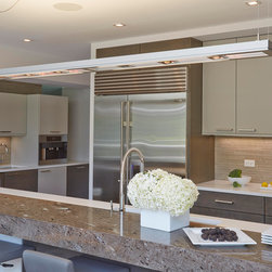 Mouser Cabinetry - Kitchen Cabinetry