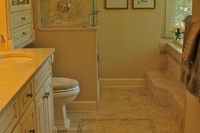 Bathroom - traditional bathroom idea in DC Metro