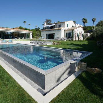 Conception de piscine à débordement