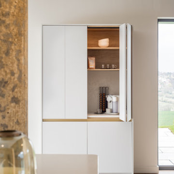 Rezana & Zola Matte Kitchen in Parched Oak & Light Grey