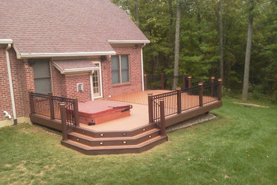 Example of a classic exterior home design in Cincinnati