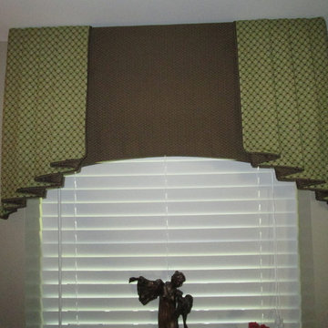 Wood Cornice