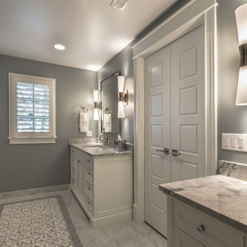 Luxurious Master Bathroom