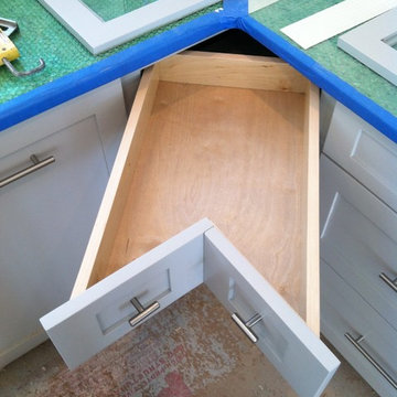Corner Drawers for the Kitchen