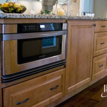 White and Honey | Haas Cabinet
