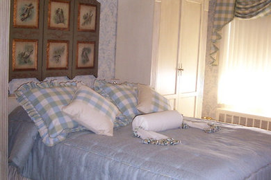 Elegant bedroom photo in New York