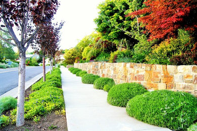 Photo of a traditional landscaping in Salt Lake City.