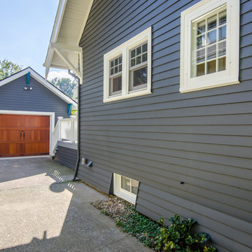 Laurelhurst Garage