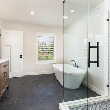 Casa Linda Master Bath