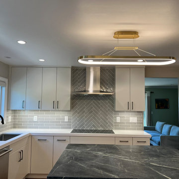 Lassen Contemporary Kitchen