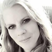 Amanda Cook's photo