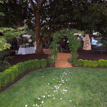 Entry to a yard party