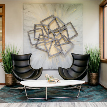 A Welcoming & Elegant Lobby