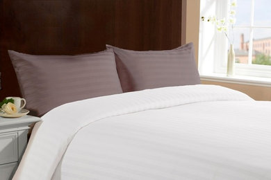 Lasin Bedding 300TC 100% Cotton Pillow Cases, Standard, Purple