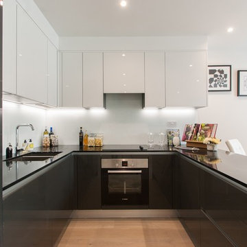 Lower Clapton - U-shaped Kitchens