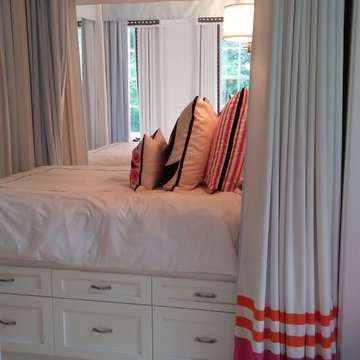 Girl's Room