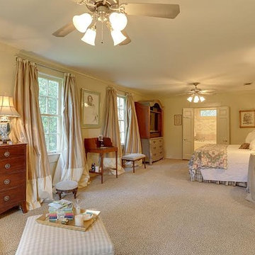 Traditional Home Interiors