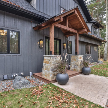 Family Lakehouse - Entry Porch