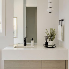 Upstairs Guest Bath
