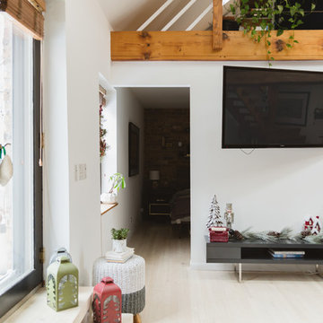 My Houzz: Festive and Fresh Holiday Touches in a Chicago Loft