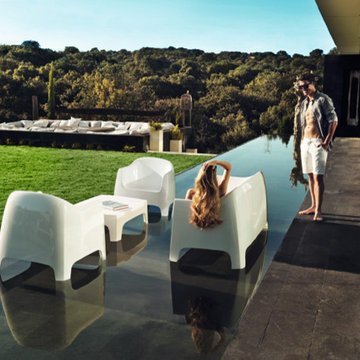 2016 Roto Molded Furniture