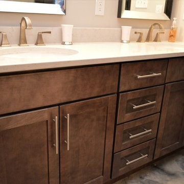Chesterton, IN. Haas Signature, Maple Kitchen, Bathrooms, Basement, & Laundry