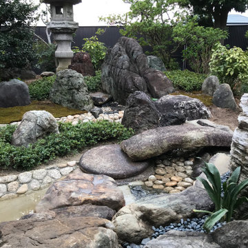 水の流れる景色