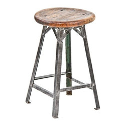 Early 20th Century American Industrial Stool - Bar Stools And Counter Stools