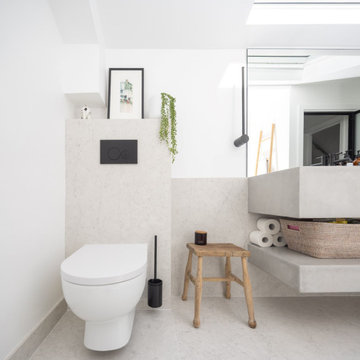 SILESTONE Exelis Bathroom in Pearl Jasmine - Harrogate